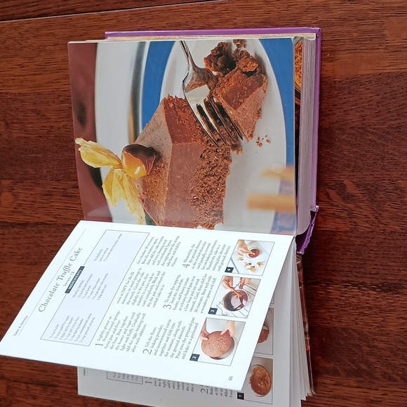 Chocolate & Baking Recipe Super Cookery Cookbook - Picture 6 of 7